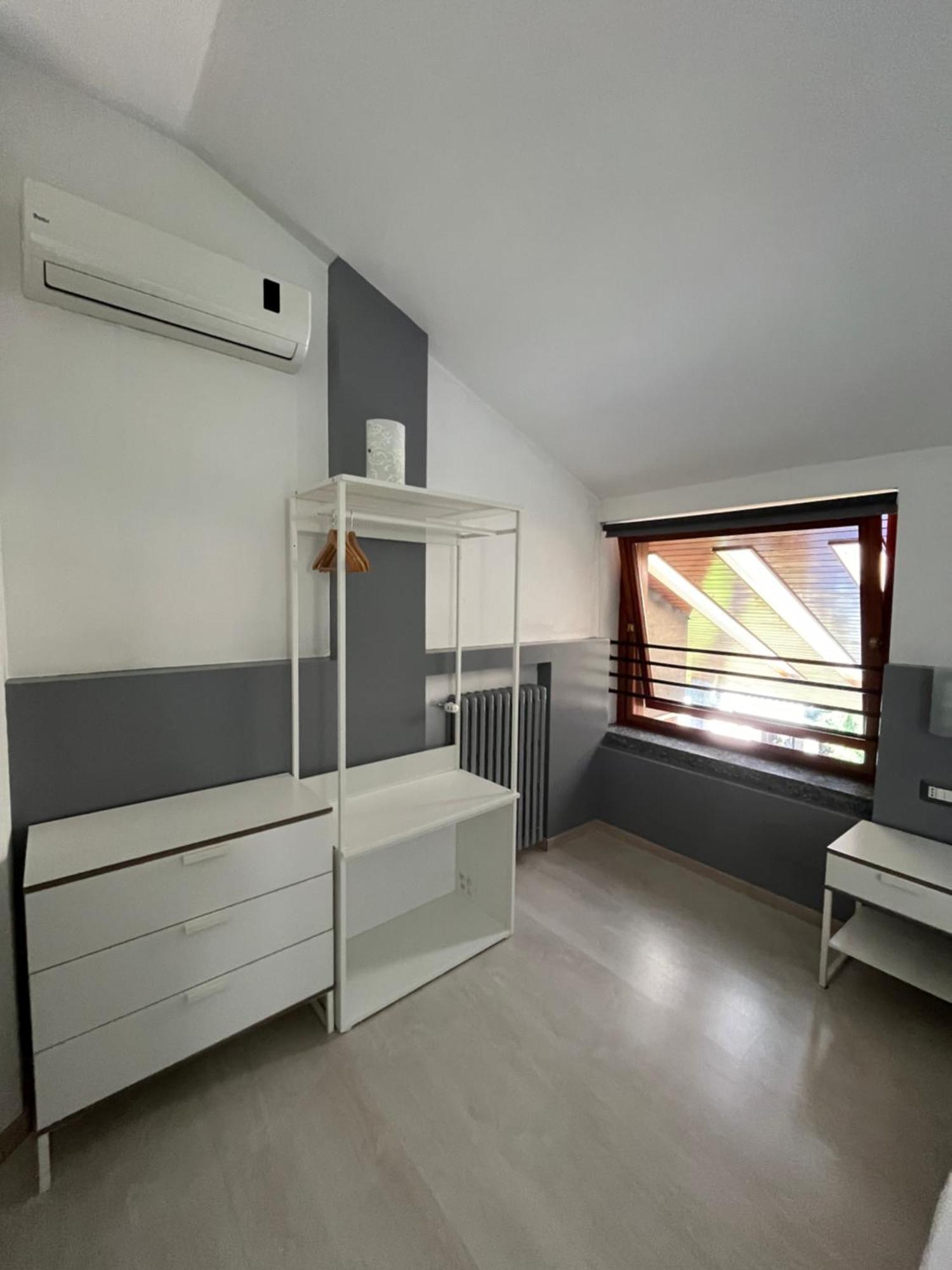 أرونا Bella Vita Guesthouse -Parcheggio Privato Interno المظهر الخارجي الصورة